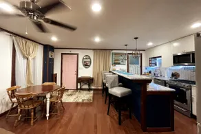 Adorable 2-bedroom home - Image 3