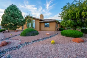 Indian Cliffs Getaway 3 bedroom with pool - Image 5