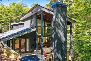 Relaxing & Peaceful Modern Farmhouse, Hot Tub, Outdoor Covered Fireplace, Creek - Image 4