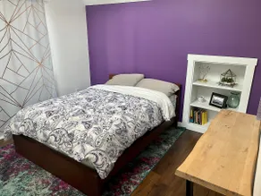 Eclectic 1-bedroom guesthouse directly on 6th Ave. - Image 2