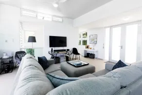 Private 2BR/2.5 BA W. Ocean View & Infinity Pool - Image 3