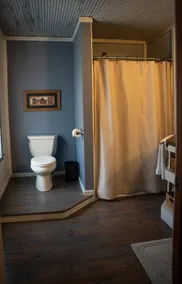 Cain Hill Cabin - Image 4