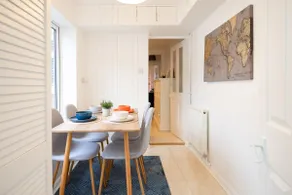 Gorgeous 2BR house walking distance to town centre - Image 2