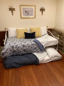 Historic 2-Bedroom in Old Town Warrenton, Virginia - Image 3