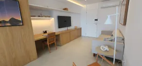 1203 Refurbished flat with sea view 350 meters from Leblon Beach - Image 2