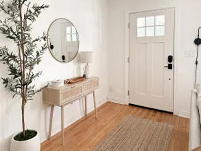 *Office, Laundry, Patio & Walkable to restaurants! - Image 3