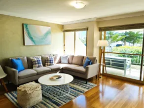 Scarborough Luxe - Ocean Views - King size Beds - Image 2