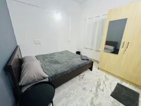 Beautiful 2BHK Apartment In The Heart Of The City - Image 4