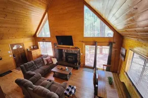 Cozy Ski Chalet in the Pines near Lakes & Hiking - Image 2
