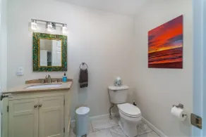Charming East side-Marquette Home Convenient to Beach, Nmu & Hospital - Image 5
