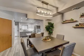 Lakefront Luxury for Families or Couples - Image 4