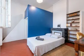 Le petit marin, air conditioning/wifi/train station-arenas neighborhood. - Image 3