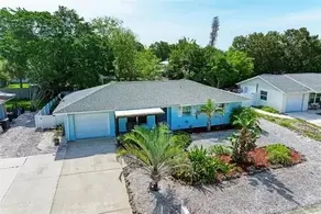 Key West Style Home Minutes Away from Beach & IMG - Image 2