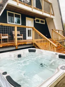 Cozy A-Frame Getaway Minutes from Nelson Ledges - Image 3