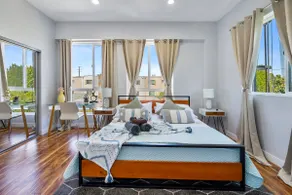 Sunny LA Family Getaway | 4BR | Balcony | Parking - Image 5