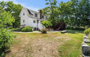 Private 8-Acre Cottage Near Beach & Portsmouth - Image 2