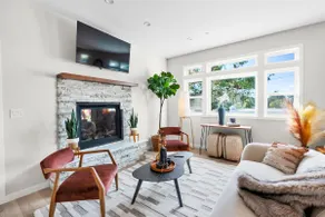 Luxe Surf Shack | Rooftop Hot Tub, Games + Near Beach - Image 5