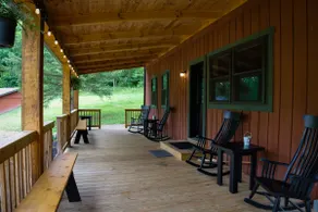 Private Cabin w/Hot Tub. Woods and nature - Image 2
