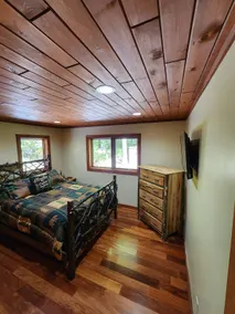 Cozy Bear Lodge - with a finished basement - Image 5