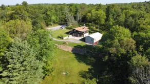 Nature’s Best - 1 Hr to PSU   Great view. Surrounded by woodlands Sleeps 8 - Image 2