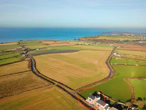 Stunning home, sea views, walk to beach - Image 2