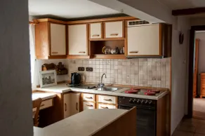 Apartment on the Main - Image 4