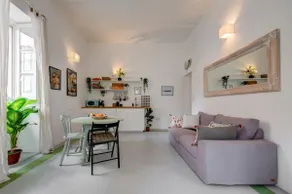 Townhouse With Private Terrace - Walk to Valletta - Image 2