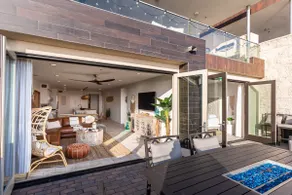 Stylish Ocean front Condo- Beautiful ocean and sunset views - Image 2