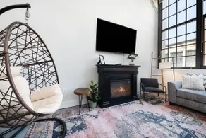 Large loft near Kings Island. On bike trail/River. - Image 2