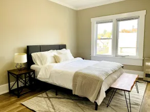 Lovely 3BR Modern Home in Central Vermont - Image 5
