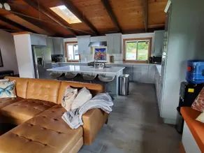 Peaceful Cabin on Oro Bay - Image 4