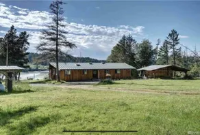Peaceful Cabin on Oro Bay - Image 3
