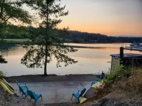 Peaceful Cabin on Oro Bay - Image 2