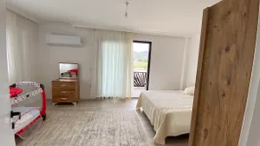 Easy to reach, exclusive Villa - Image 2