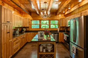The Nest - Luxurious Cabin Retreat - Image 5
