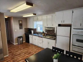 Cozy Isle Cabin - Image 3
