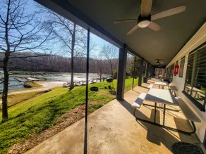 Whispering Pines~Lovely 2 Bedroom Beachview Condo - Image 3