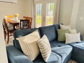 Charming Lake House Retreat! - Image 2