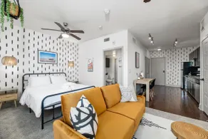 Chic BoHo Studio in Bishop Arts - Image 3