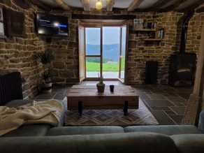 Villa Brenagudina – cabin with heated pool - Image 4