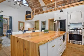 3BR, Loft, Hot Tub, Wifi, Dog Friendly, Games - Image 5