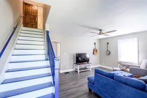 Comfy Crash Pad for the Whole Crew, 5 Beds 2 Baths - Image 3