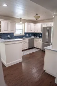 Beautifully remodeled Boerne Charm home located minutes from downtown - Image 2