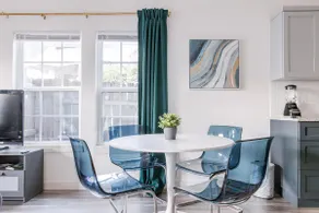Luxe, Renovated 3BR Mins to Downtown: Casa Spruce - Image 2