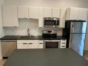 Modern Studio in the Heart of Downtown Fargo - Image 4