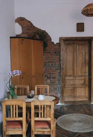 Vista Studio Brasov in the Heart of the Old City Center - Image 5