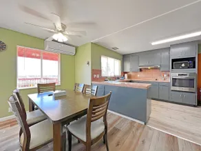 Private Upper Level Unit Open Patio Bay View 1301U - Image 5