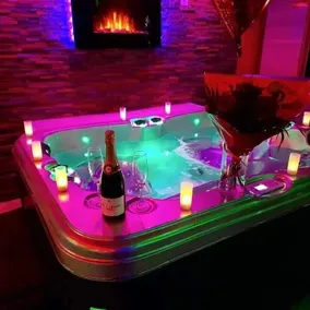 love room - Image 2