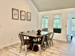 Riverfront Home With Private Pier - Image 4