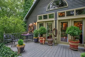 A Kentucky Cottage by Mammoth Cave - Image 2